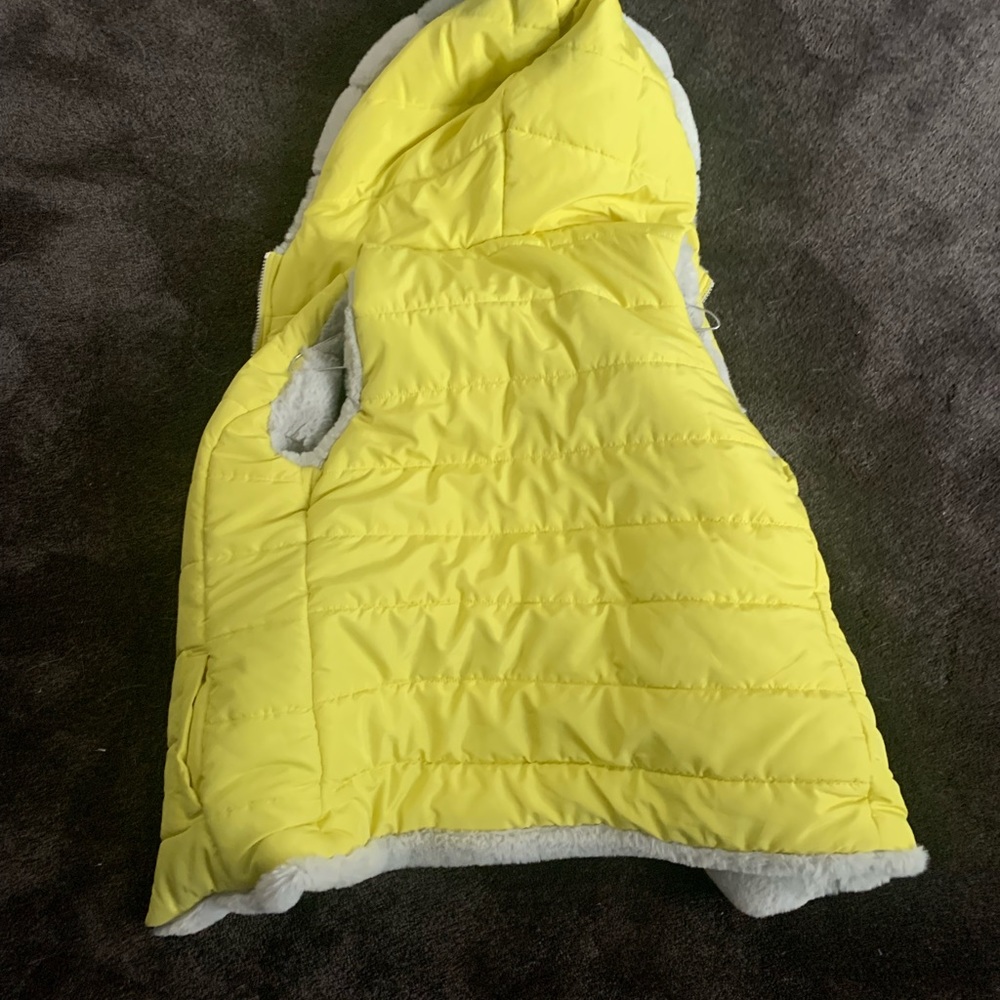 Reversible vest - Picture 2 of 2